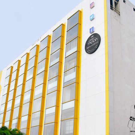Bloom Hotel - Gachibowli Гайдарабад Екстер'єр фото