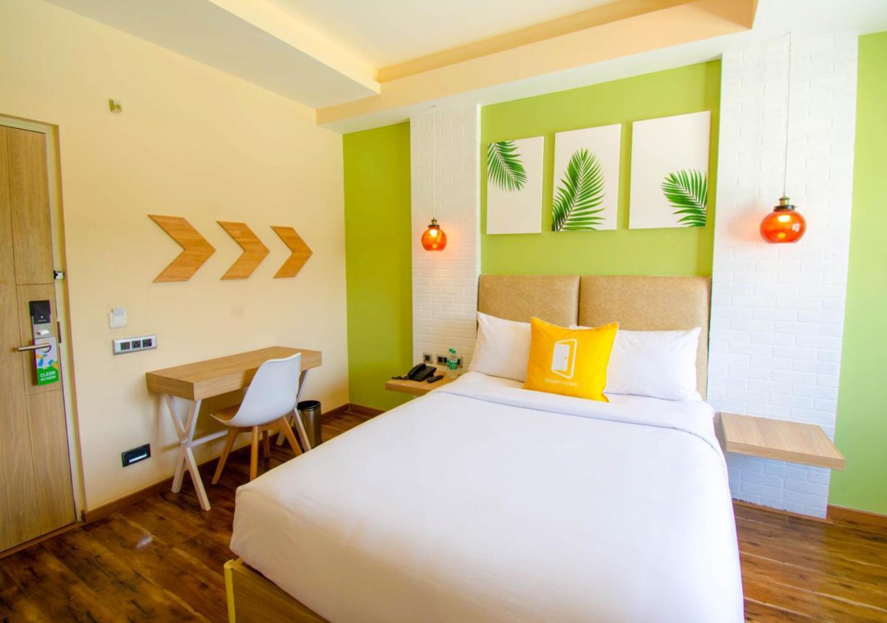 Bloom Hotel - Gachibowli Гайдарабад Екстер'єр фото